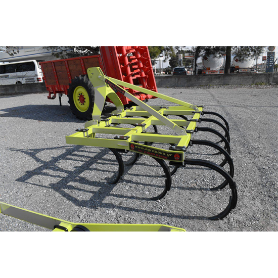 Καλλιεργητής με Ελατήρια Chisel